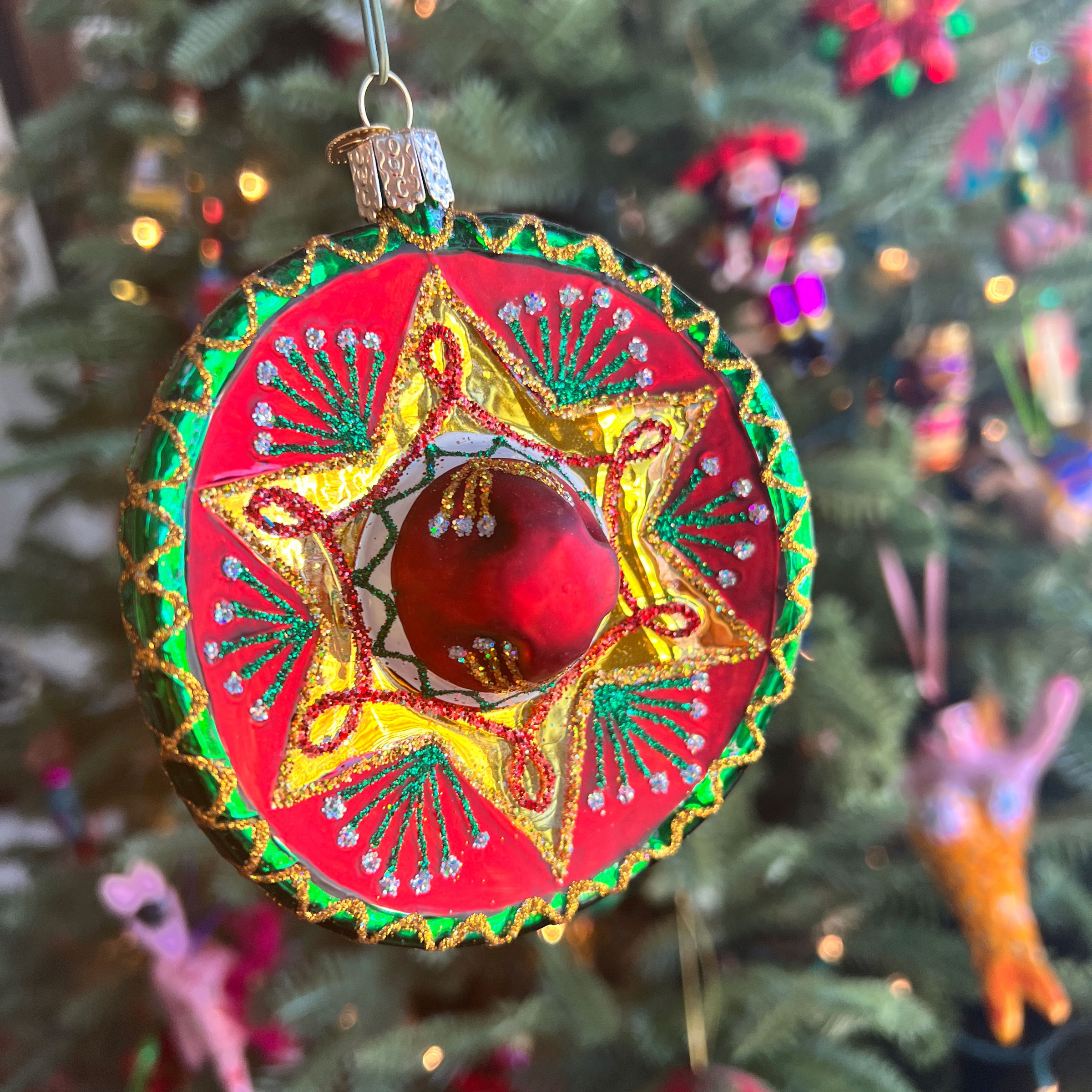 Photo of sombrero glass ornament