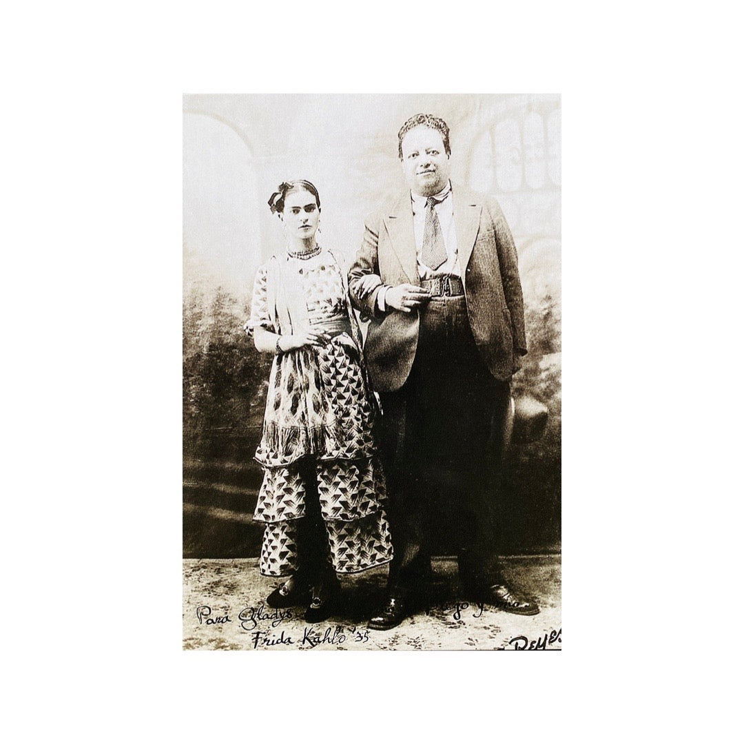 Vintage black and white photograph of Frida and Diego postcard.