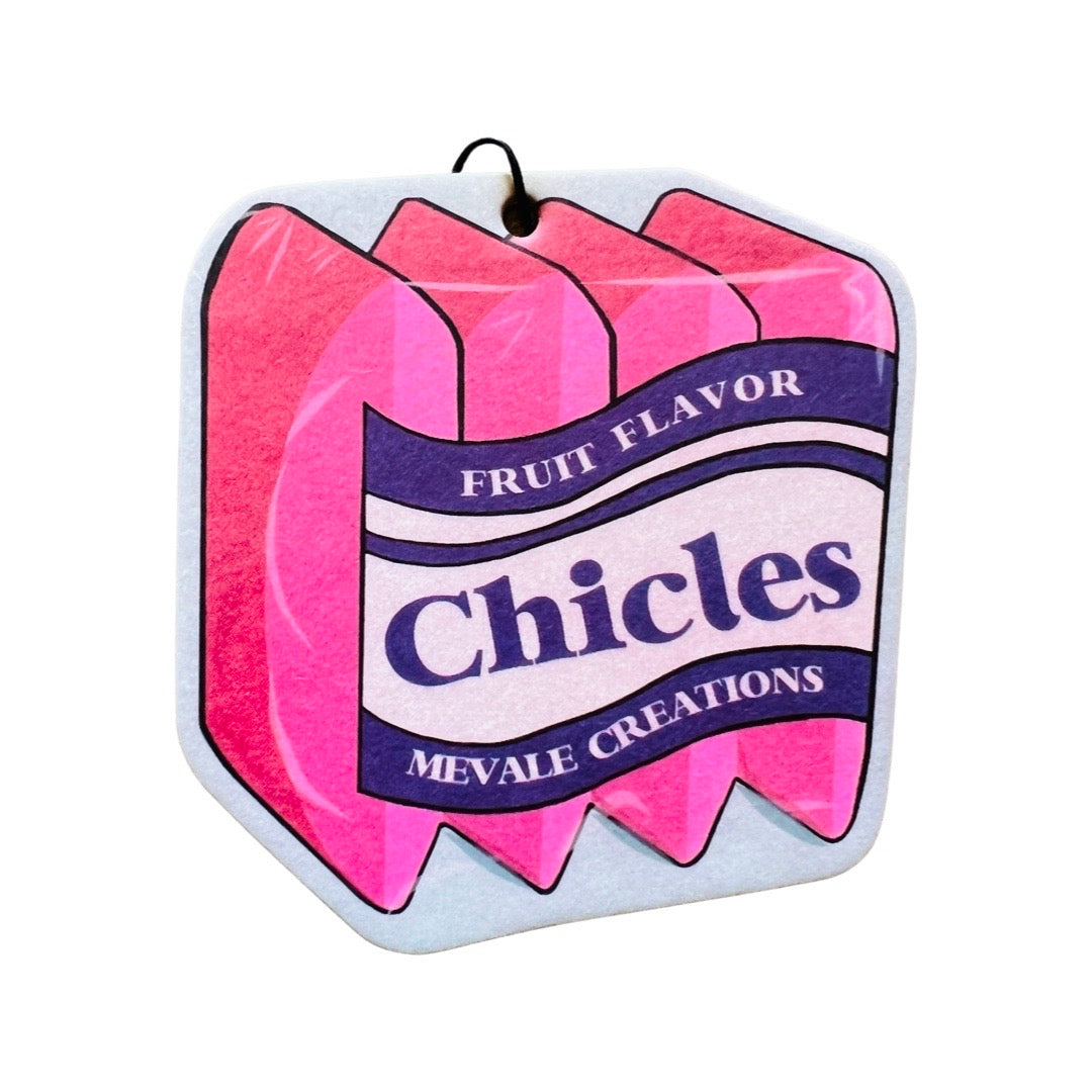 Air freshener designed like a pack of pink chicles gum.