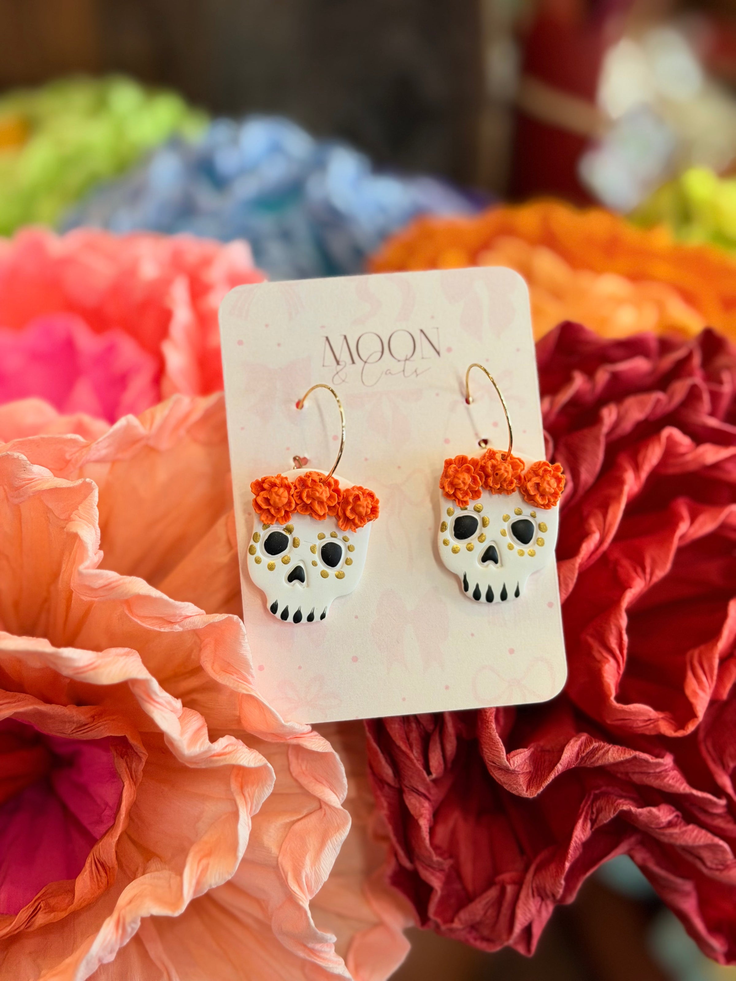 Skull earrings featured in Artelexia's Halloween product collection