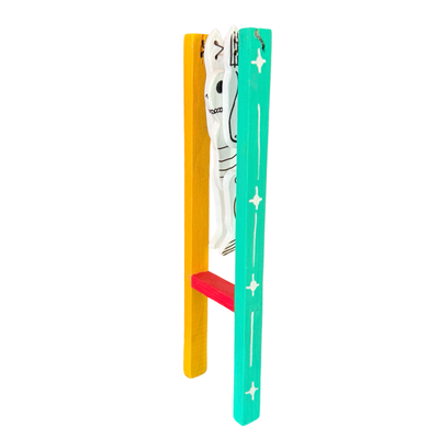Calavera Trapeze Toy