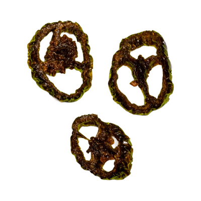 3 pieces of jalapeno crisps