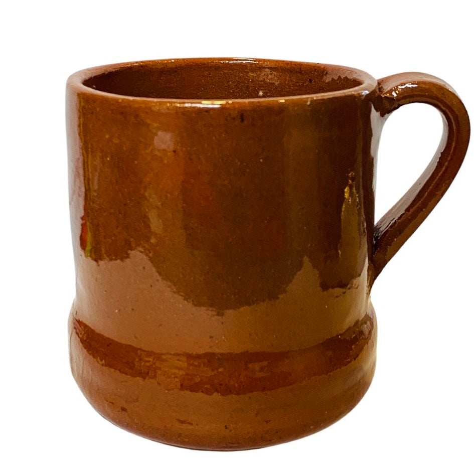 Tarro clay mug with handle. 