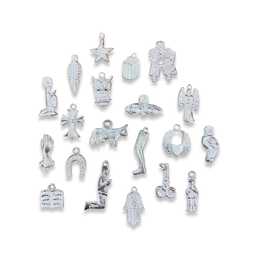 Milagro (miracle) charms pack (20). Silver hardware. 