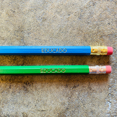 Educado phrase pencils in bright blue and bright green.