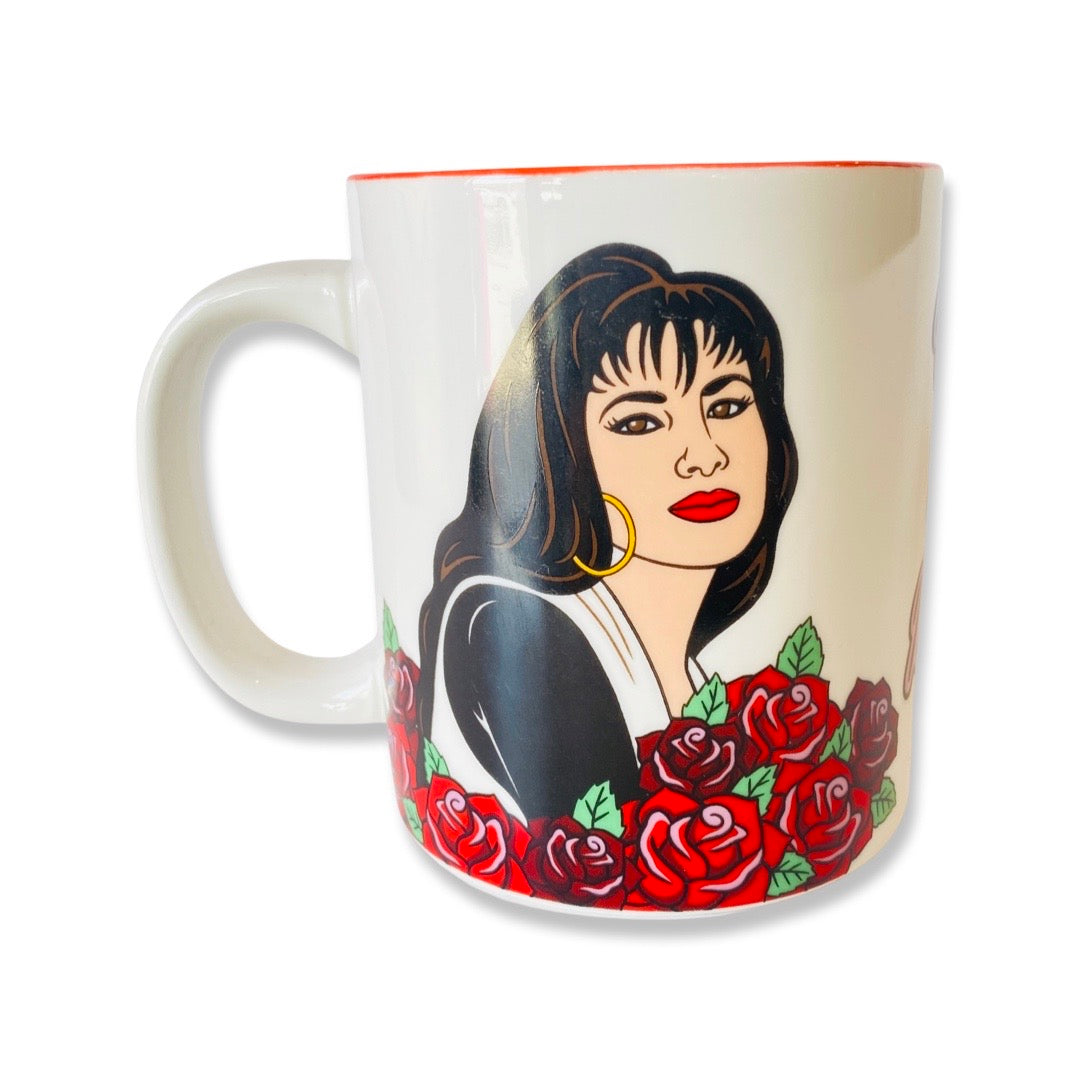 Viva La Mujer mug featuring Selena Quintanilla surrounded with red roses.