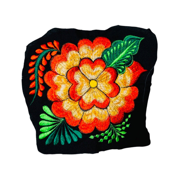 Oaxacan Embroidered Flower Patches – Artelexia